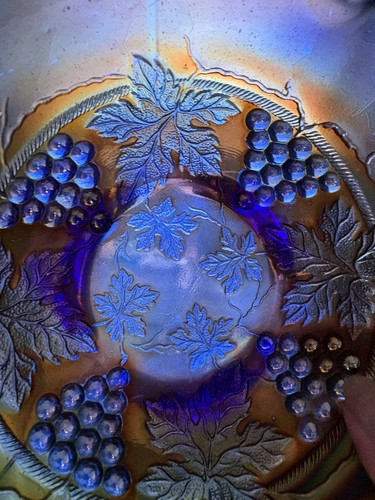 Vintage carnival glass bowl - carnival,