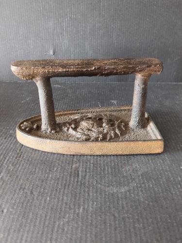 Antique vintage decorated cast - antique,