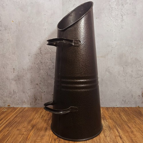Large hammered coal hod - large,