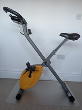 Gold's Gym Exercise Bike