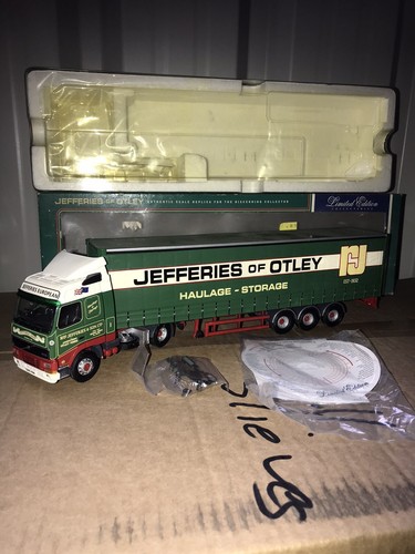Corgi trucks 50 - 1,