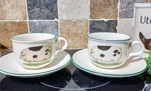 Cloverleaf cup and saucer - cup,