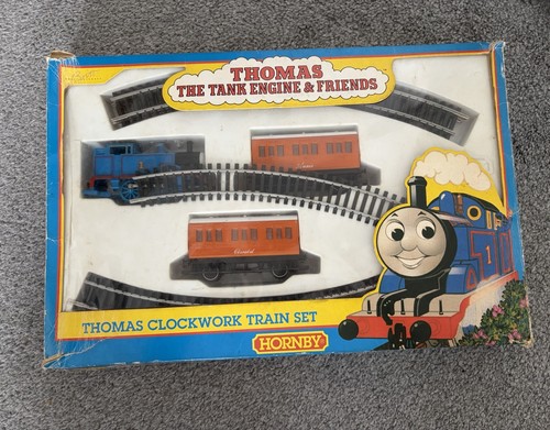 Hornby thomas the tank engine - thomas,