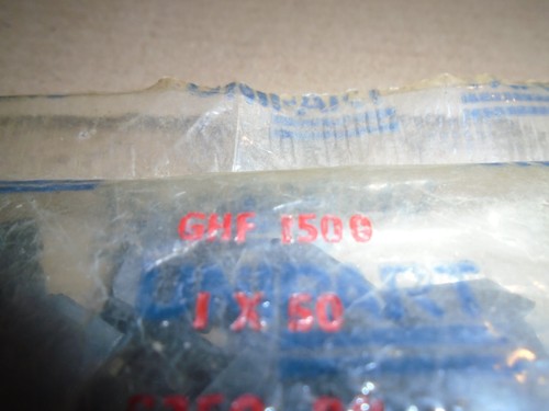 Seat edge clips triumph - seat,