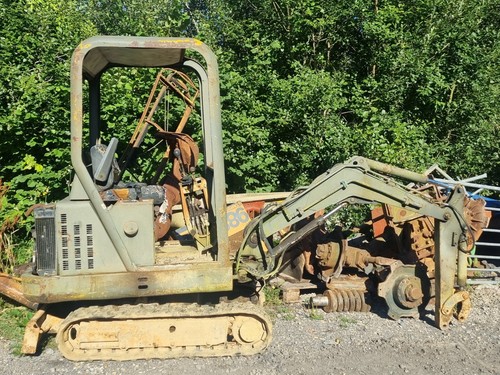 Hanix h12a mini digger - hanix,