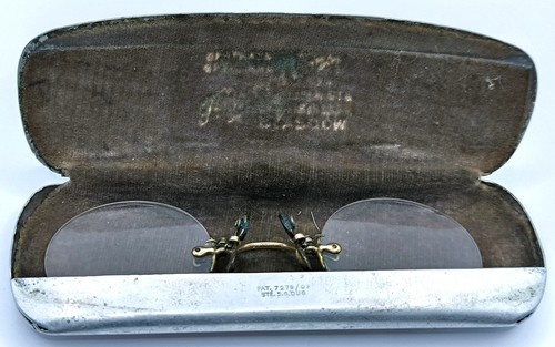 Antique pince nez glasses in - , pince-nez