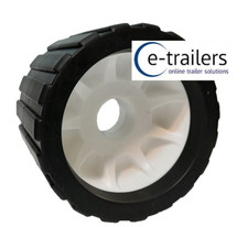 BLACK & WHITE BOAT TRAILER