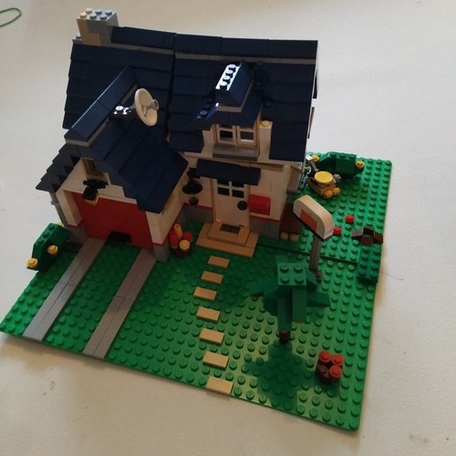 Lego creator apple tree house - lego,