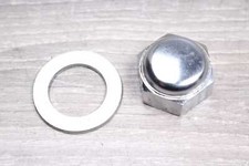 Triple clamp disc nut Yamaha