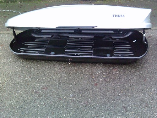 Thule motion 800 roof - thule, in