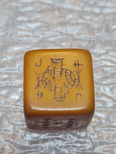 One vintage bakelite - vintage,