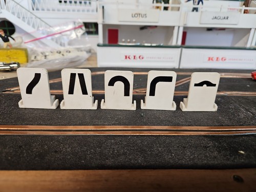 Scalextric a213 track sign - scalextric,