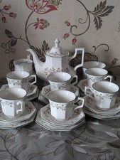 21 Pce Eternal Beau Tea set inc. Tea pot by Johnson Bros (6 person setting)