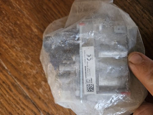 Ideal logic combi - combi, valve