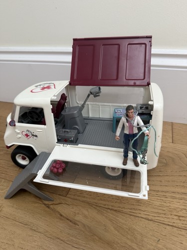 Schleich vet truck set good - set,