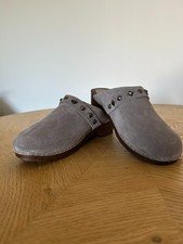 FinishTheLook Women's Grey Genuine Leather Wooden Sole Clogs size 41