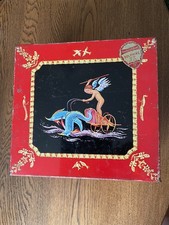 Vintage Biscuit Tin - Huntley