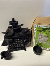 Vintage Miniature Queen Cast