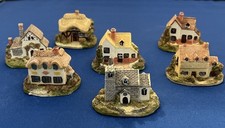 Job lot Of x 7 Cottage’s And