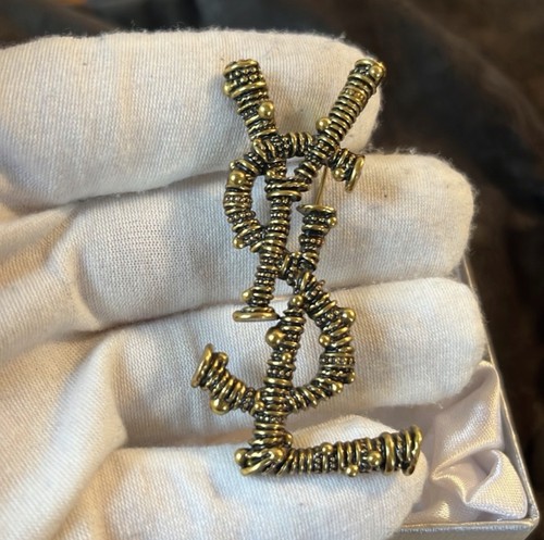 Vintage dark gold tone - vintage,