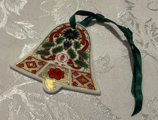 Royal Crown Derby English Fine Bone China Christmas Ornament (Boxed) Bell 1999 
