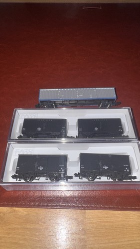 Kato gauge freight wagons - n,
