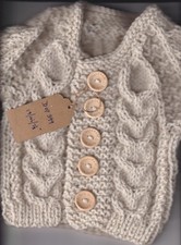 19" 0-3 mths ~ ARAN style Baby Cardigan  ~Cream ~Hand Knitted (NEW)  D07399