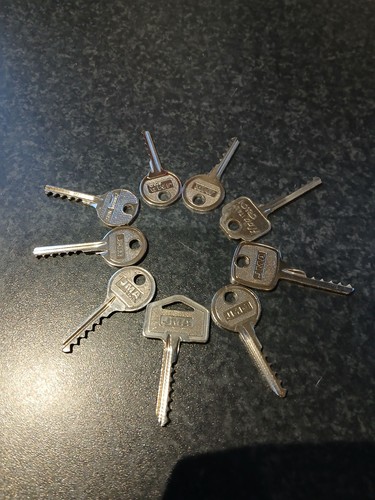Locksport locksmith practice - locksport,
