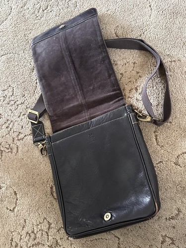 Visconti leather messenger bag