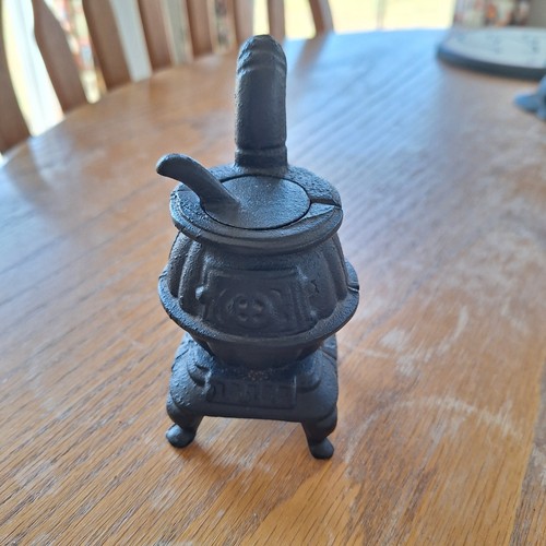 Vintage black cast iron - vintage,