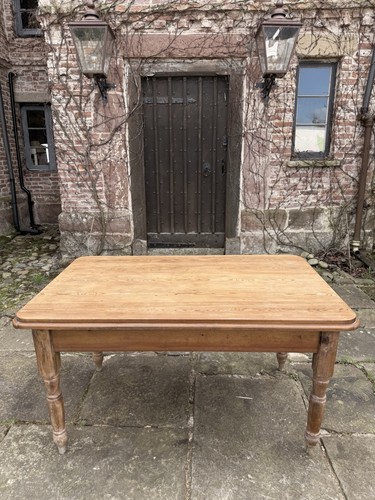 Charming antique pine - antique,