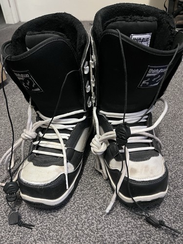 Thirtytwo exus snowboard - exus, boots