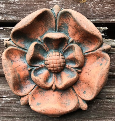 Tudor rose decorative - tudor, round