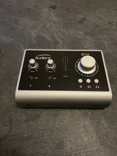 Audient id14 mki 2 - id14, 3-in/2-out