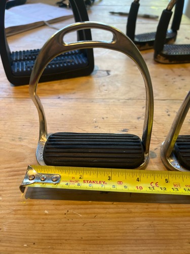 Childs safety stirrups - 4",