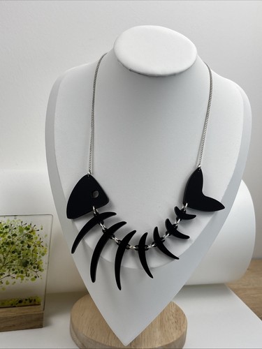 Tatty devine large black fish - large,