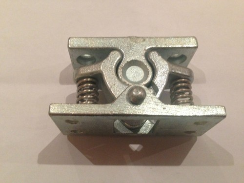 Metal claw catch door retainer - catch,