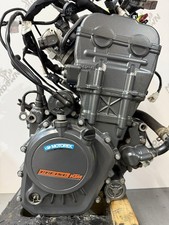 KTM DUKE 125 2023 Engine Loom Throttle Bodies Only 3775 Miles 2017-2022 OEM