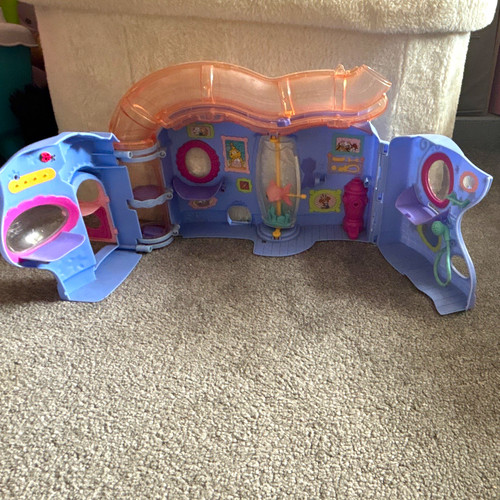 Littlest pet shop - pet, lovin'