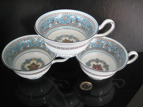 Wedgwood florentine peony - florentine,