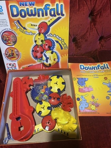 Downfall game hasbro 2009 - by,