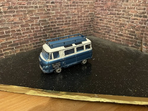 Corgi commer bus 2500 film - bus,