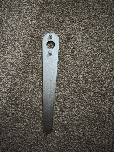 Pin spanner for angle - spanner, grinders