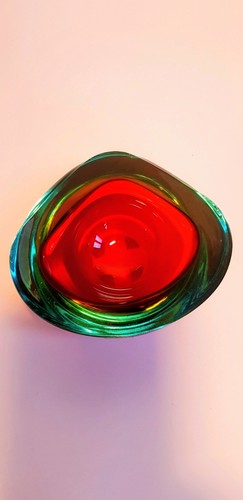 Murano red glass triangle - red,