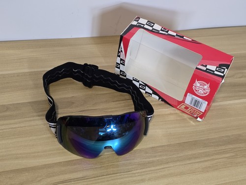 Dirty dog ski - dog,