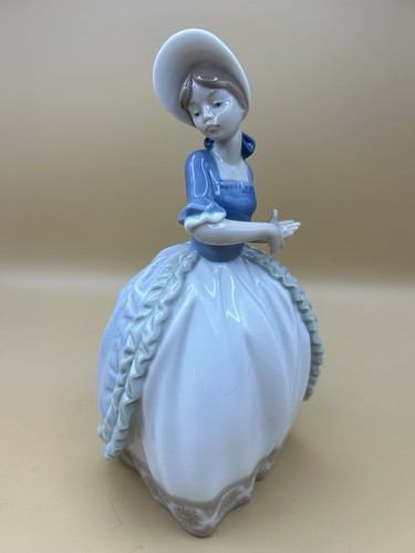 Vintage lladro nao figure - lladro, ~