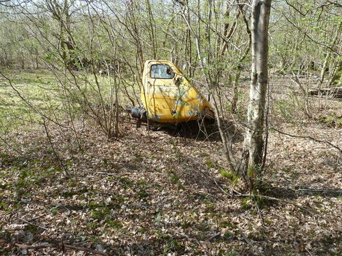 Photo abandoned reliant - abandoned, ant