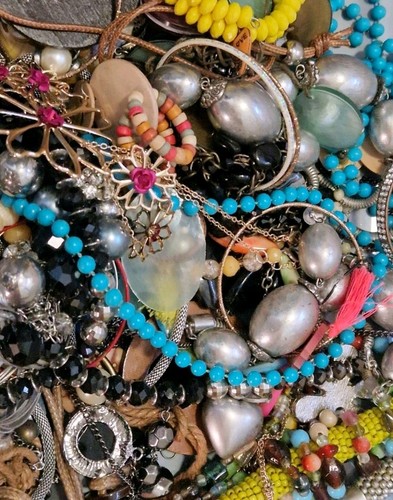 1kg mixed costume jewellery - mixed,