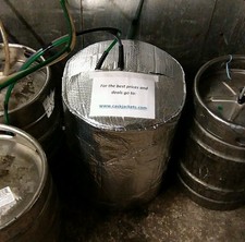 INSULATED KEG COVER & 2 ICE