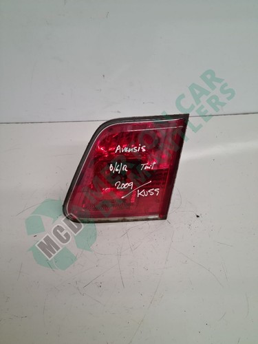 Toyota avensis rear - rear, tail